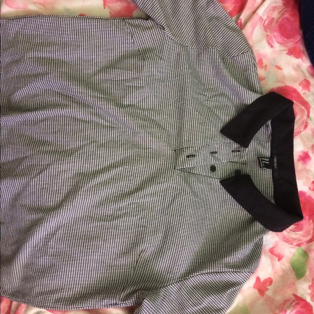 Forever 21 black & white striped button top
